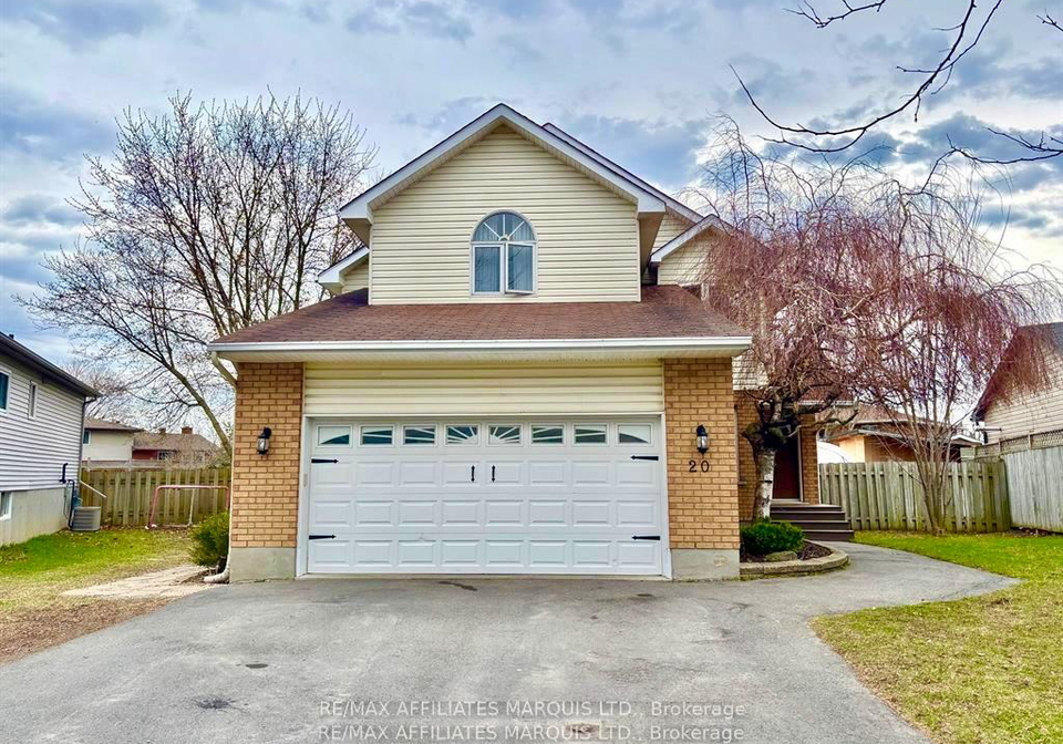 20-forestdale-crescent-cornwall-ontario-x13033354