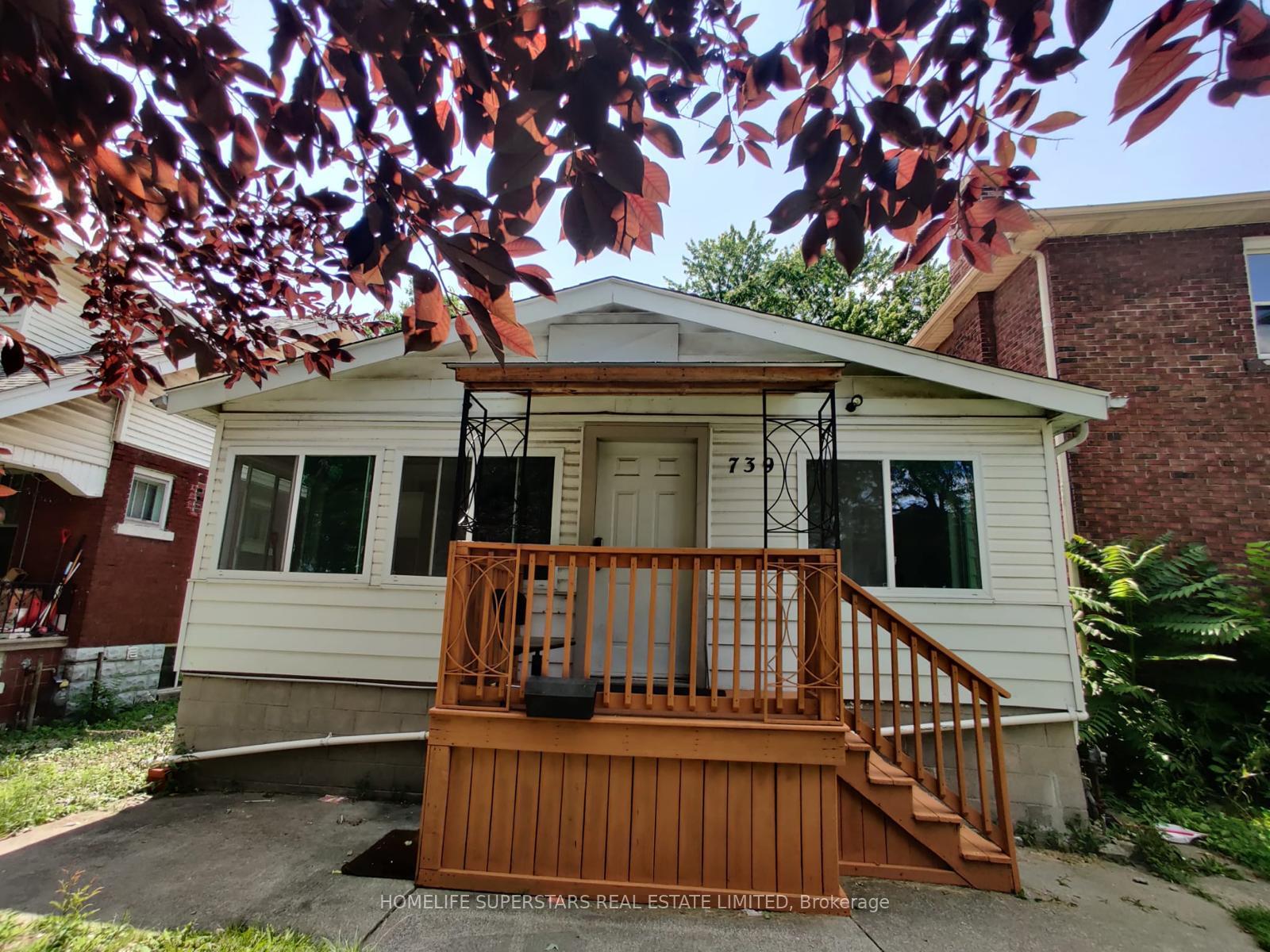 739-campbell-avenue-windsor-ontario-x13033382