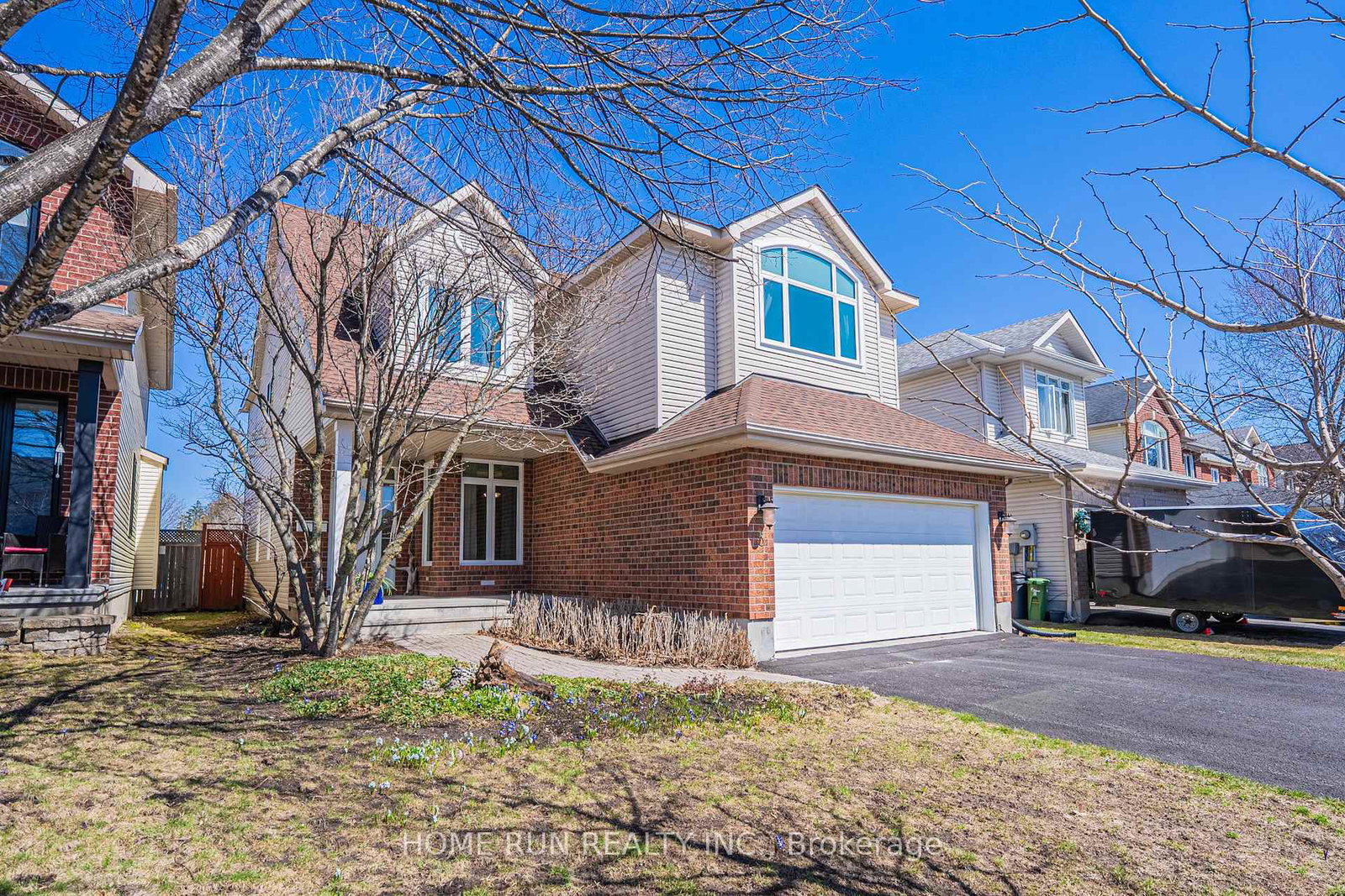 5-thunderbird-crescent-kanata-ontario-x13033646