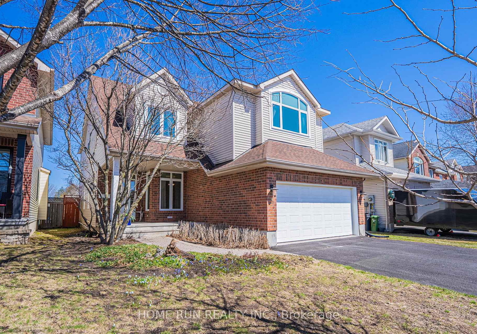 5-thunderbird-crescent-kanata-ontario-x13033646