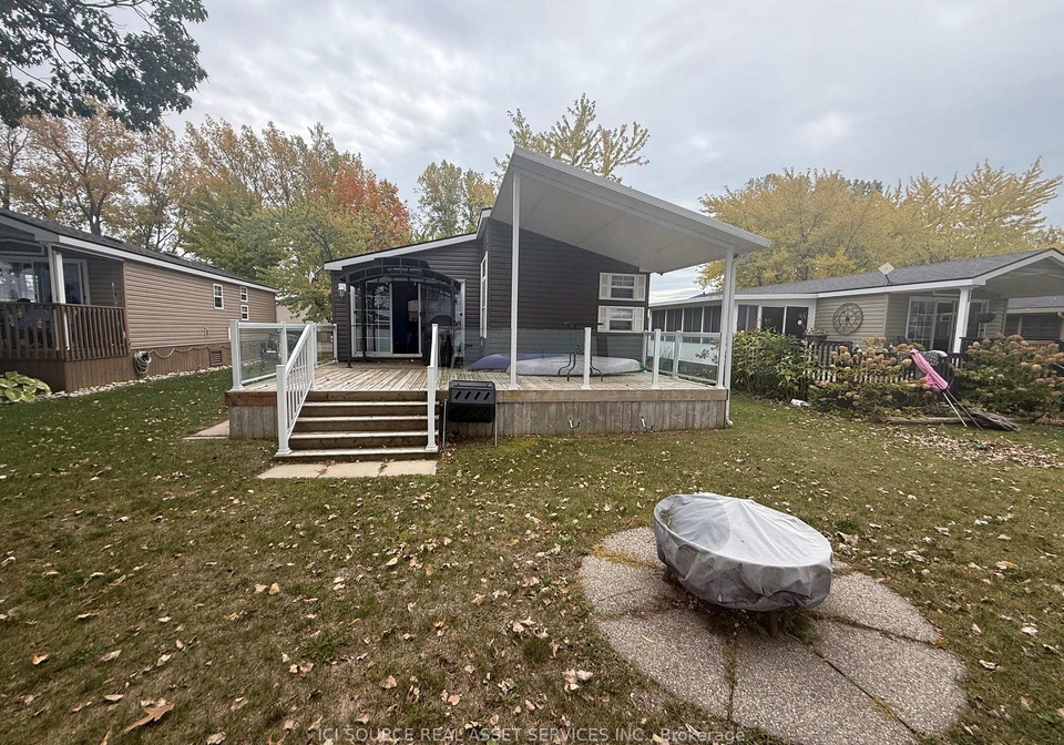486-county-road-18-prince-edward-county-ontario-x13033846
