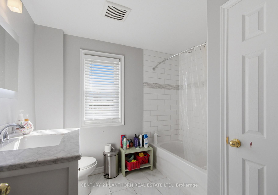 1-clarke-boulevard-belleville-ontario-x13033908