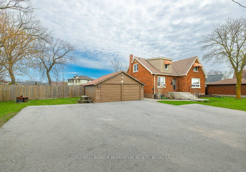 5110-stanley-avenue-niagara-falls-ontario-x13033932