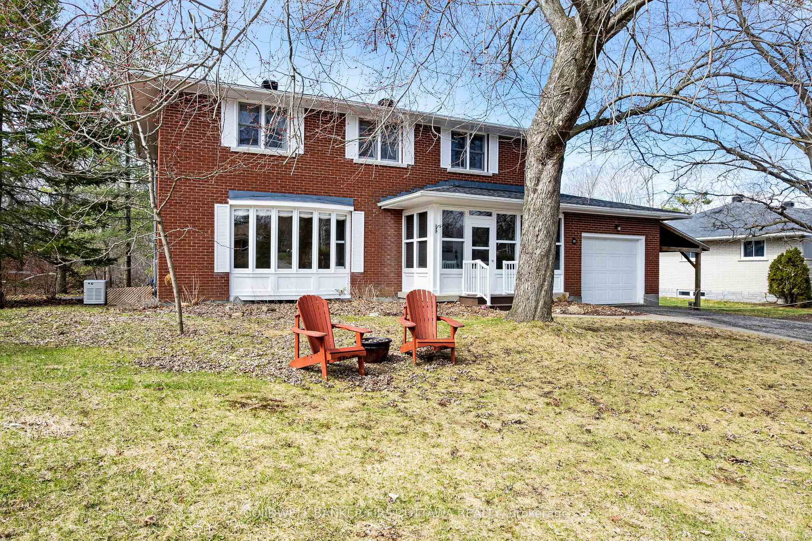12-glenview-crescent-perth-ontario-x13033976