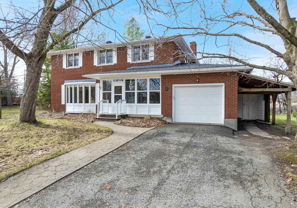 12-glenview-crescent-perth-ontario-x13033976