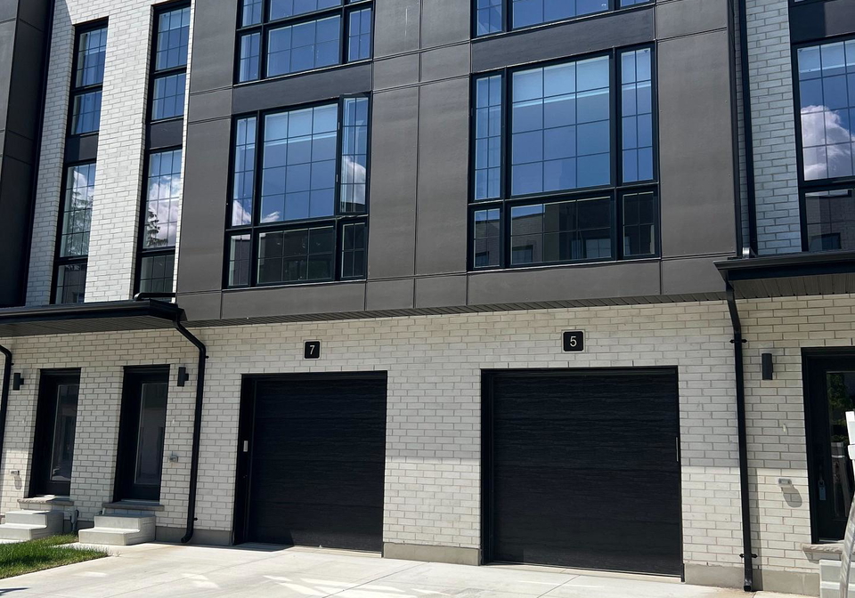 2500-main-street-london-south-ontario-x13034078
