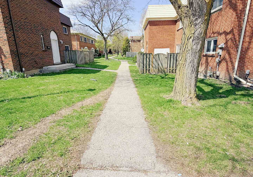 575-gainsborough-road-london-north-ontario-x13034208