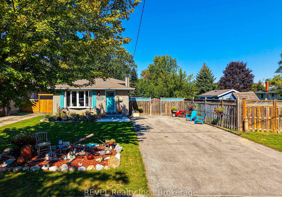 67-louis-avenue-st-catharines-ontario-x13034362