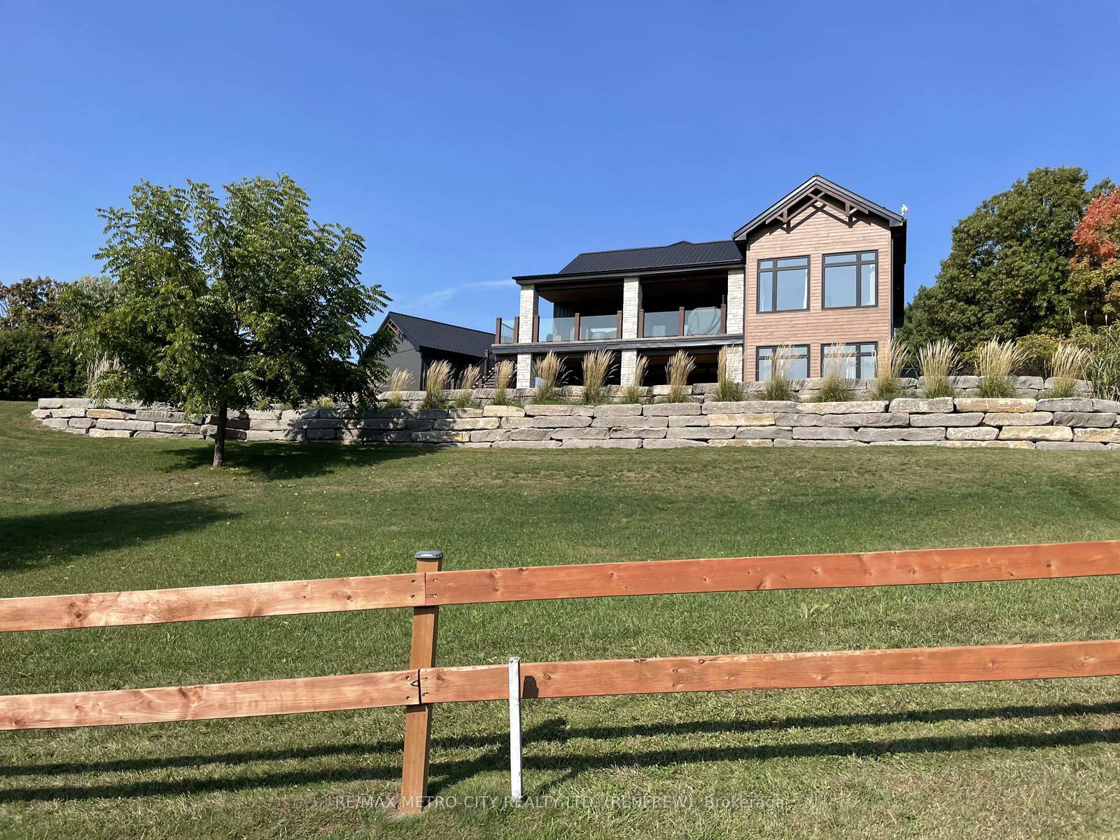 98-spindle-drift-court-greater-madawaska-ontario-x13034396