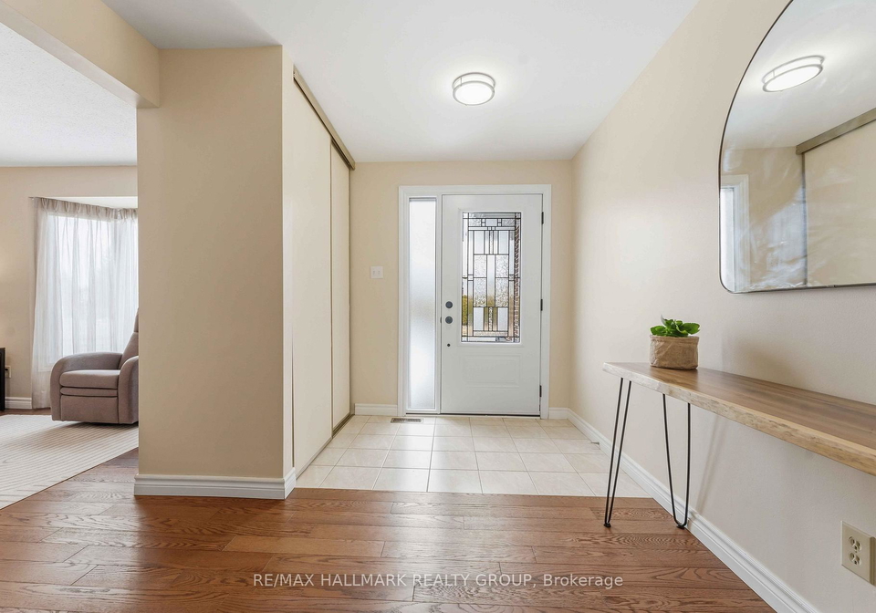 6033-meadowglen-drive-ottawa-ontario-x13034470