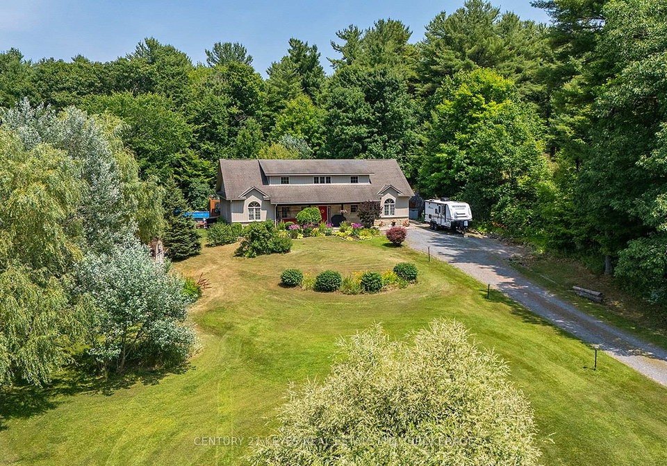 211-fitzsimmons-road-leeds-and-the-thousand-islands-ontario-x13034606