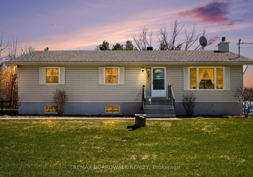 1283-bathurst-5th-concession-tay-valley-ontario-x13034822