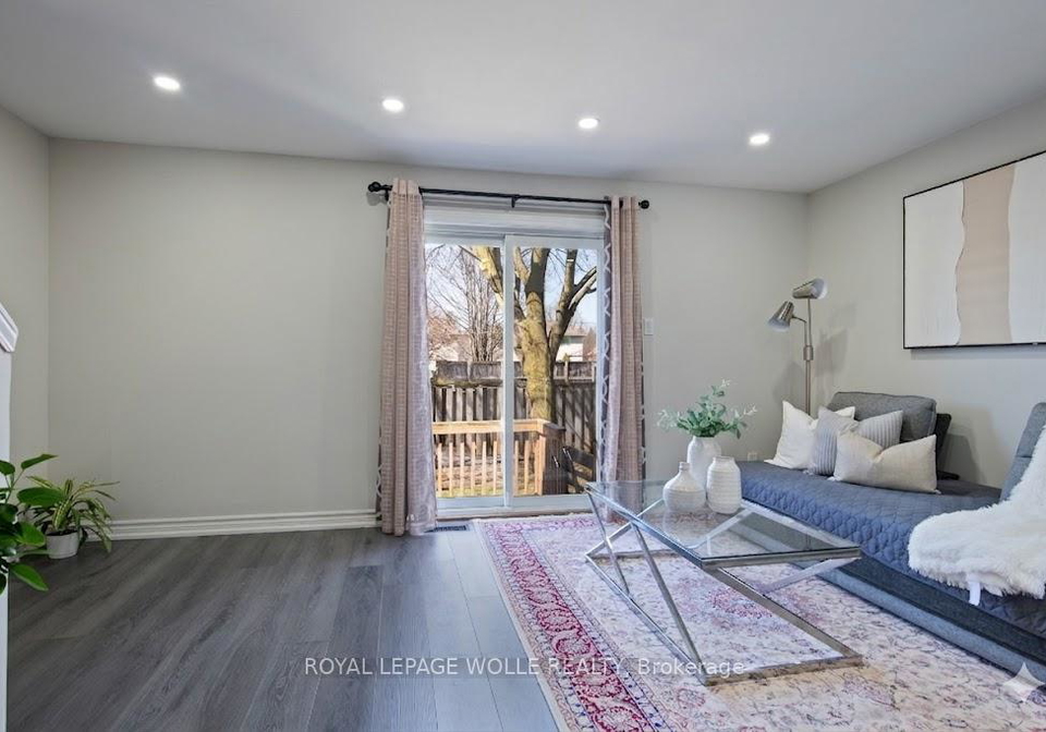 465-woolwich-street-n-waterloo-ontario-x13034974