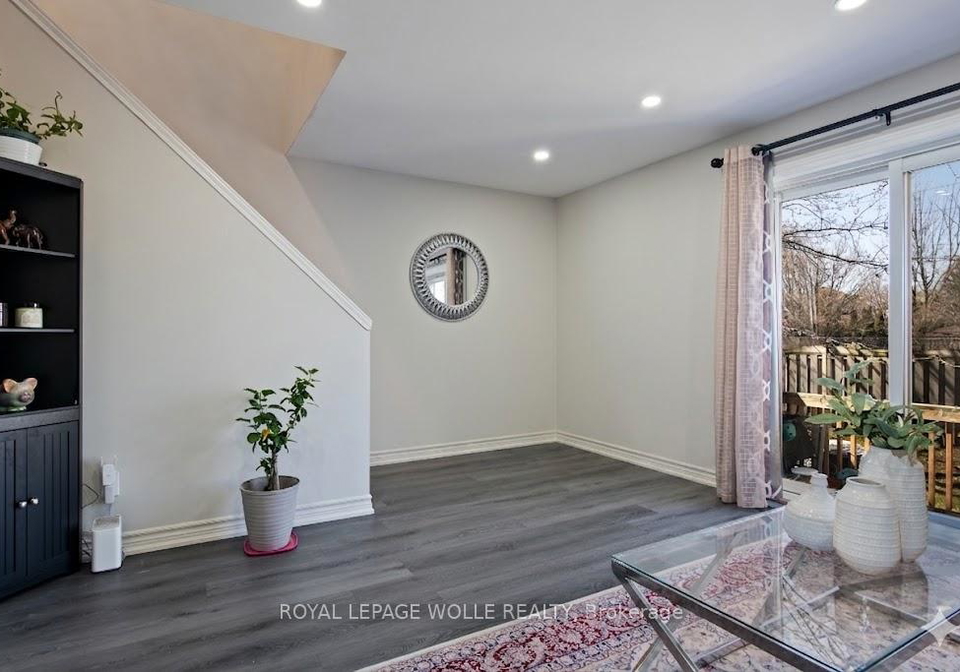 465-woolwich-street-n-waterloo-ontario-x13034974