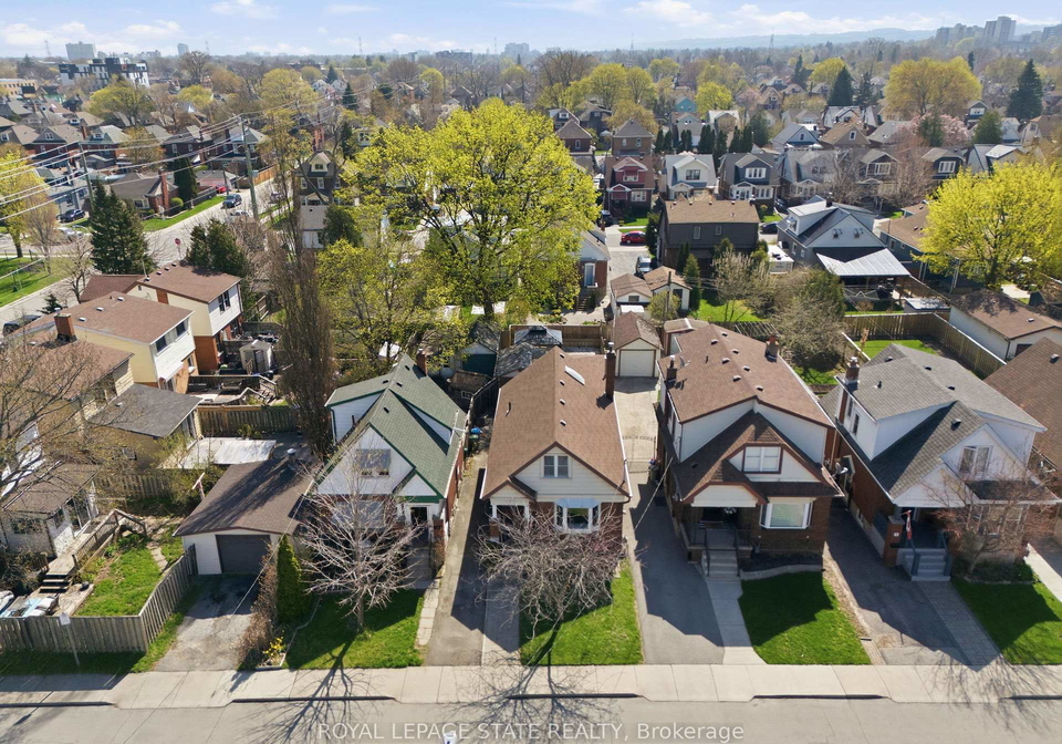 69-houghton-avenue-s-hamilton-ontario-x13035114