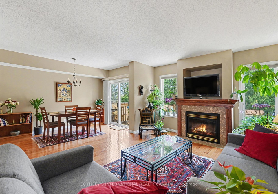 55-chantilly-gate-ottawa-ontario-x13035144
