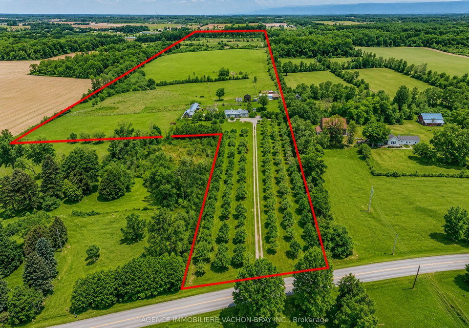 21237-concession-6-road-south-glengarry-ontario-x13035164