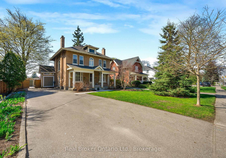739-colborne-street-brantford-ontario-x13035210