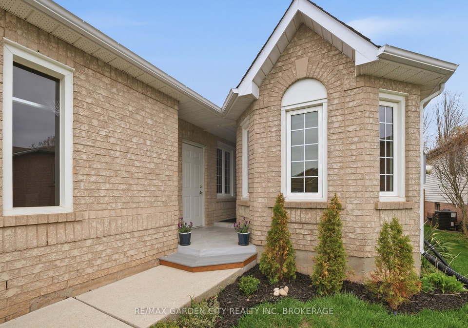 42-jackson-court-w-welland-ontario-x13035460