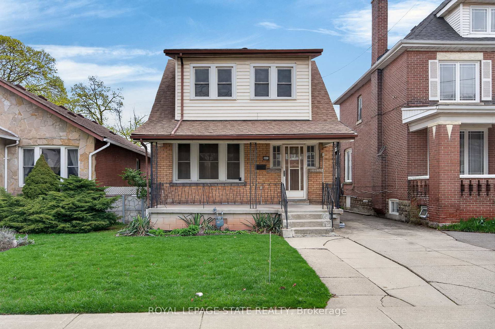 207-rosslyn-avenue-s-hamilton-ontario-x13035578