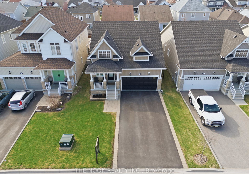 17-deacon-crescent-kawartha-lakes-ontario-x13035848