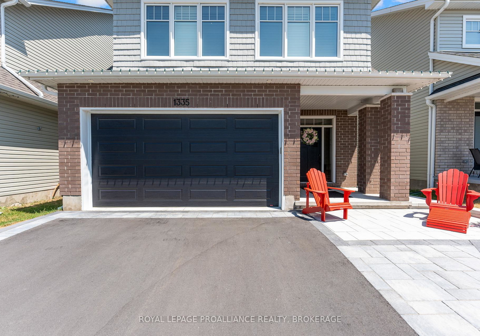 1335-grayson-drive-kingston-ontario-x13035900