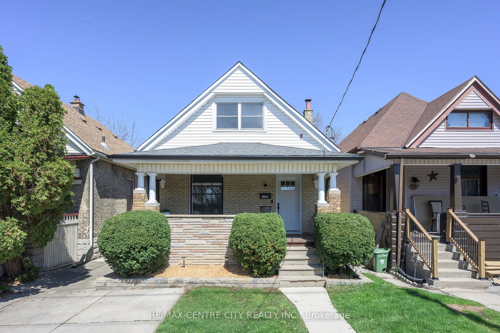1180-york-street-london-east-ontario-x13035904