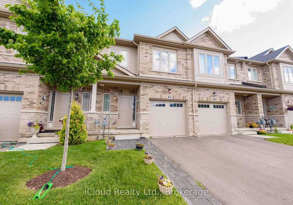 42-serenity-lane-hamilton-ontario-x13036004