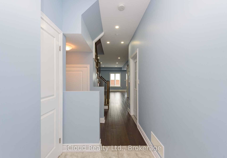42-serenity-lane-hamilton-ontario-x13036004