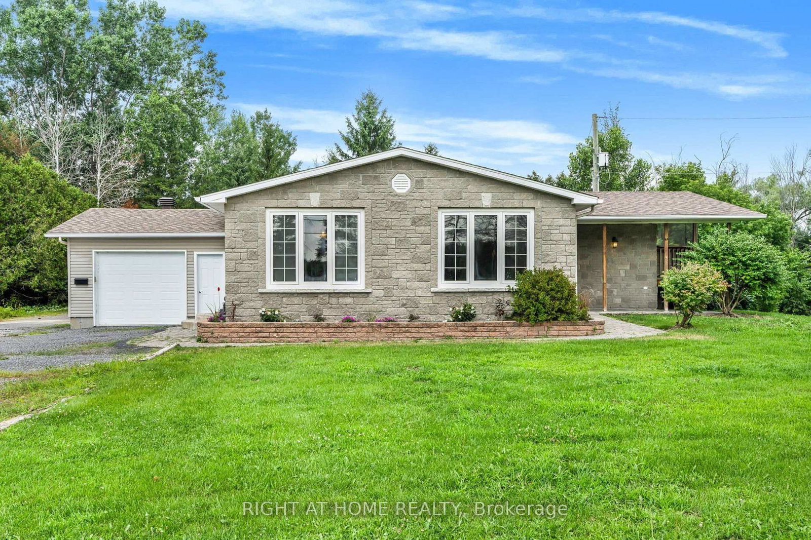 353-russell-road-clarence-rockland-ontario-x13036040