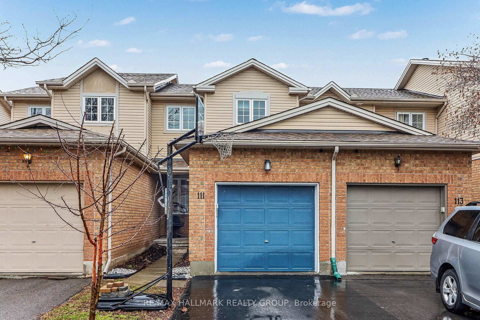 111-ludlowe-street-ottawa-ontario-x13036052