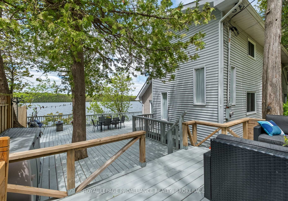 1020-lark-lane-south-frontenac-ontario-x13036064