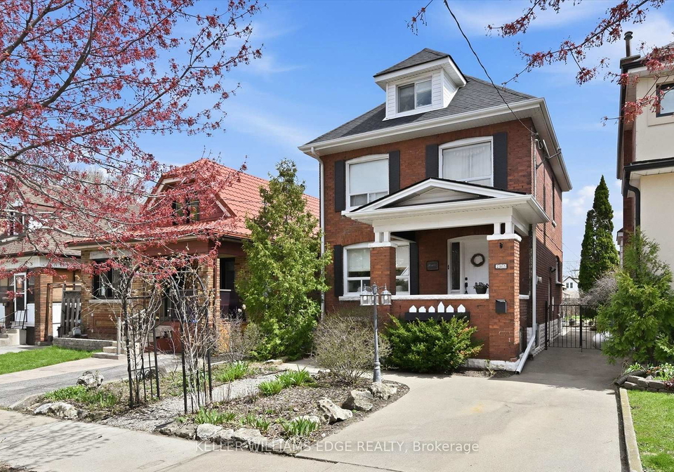 153-graham-avenue-s-hamilton-ontario-x13036386