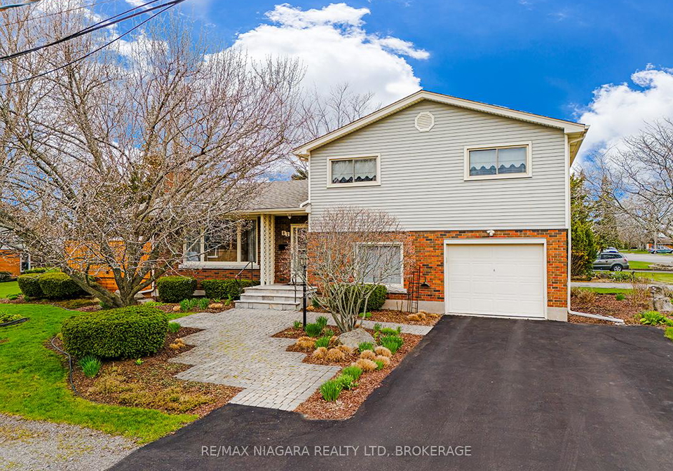 82-scholfield-avenue-port-colborne-ontario-x13036446