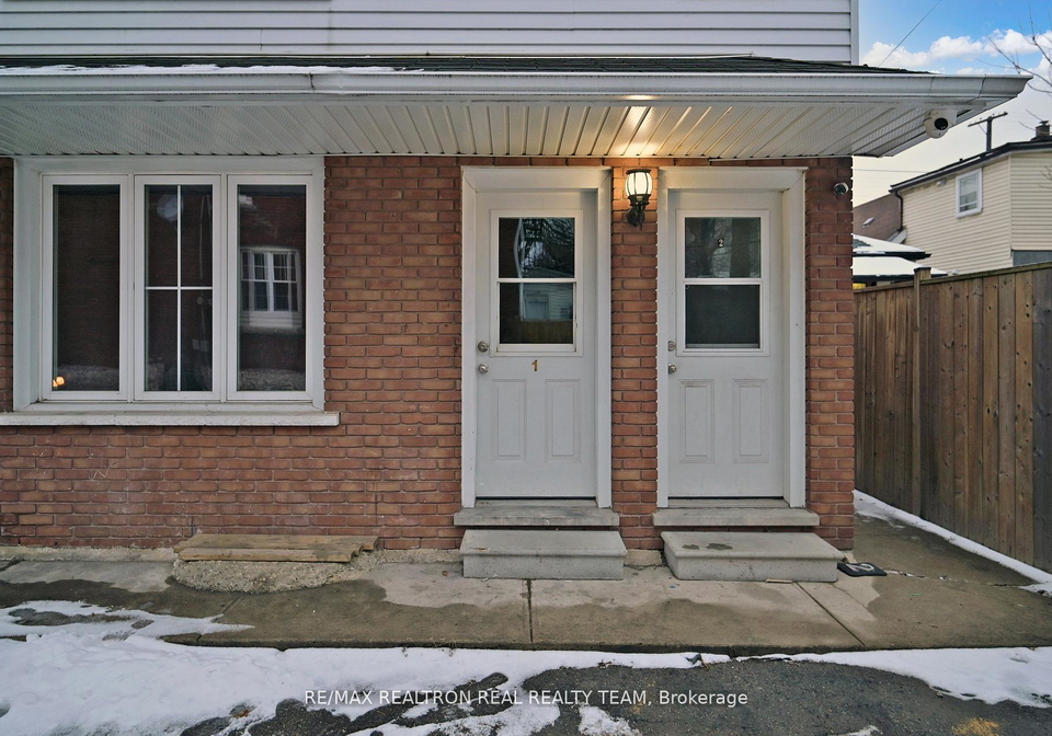 1129-cannon-street-e-hamilton-ontario-x13036498