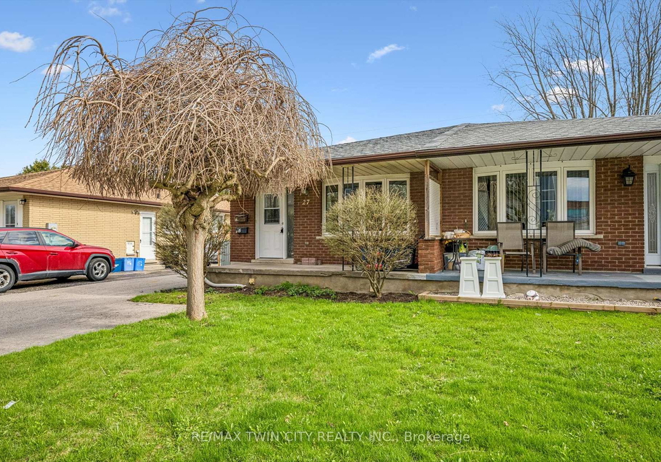 27-vicmount-drive-kitchener-ontario-x13036528