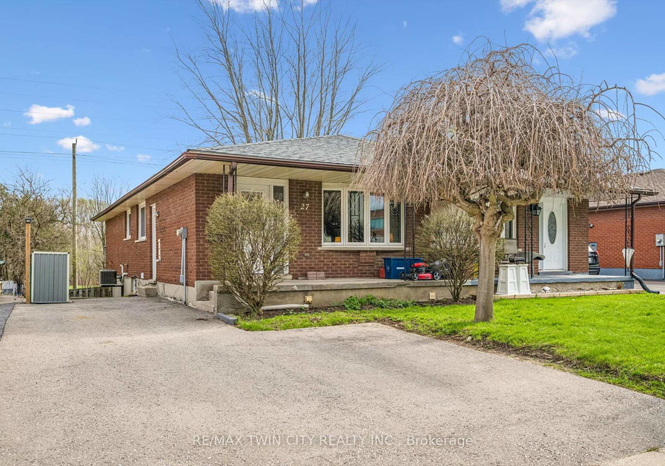 27-vicmount-drive-kitchener-ontario-x13036528