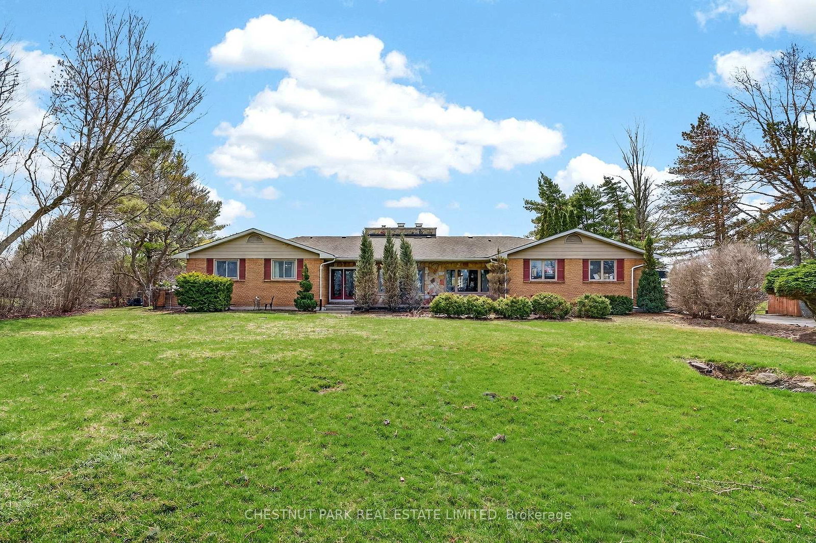 729-county-road-3-prince-edward-county-ontario-x13036750