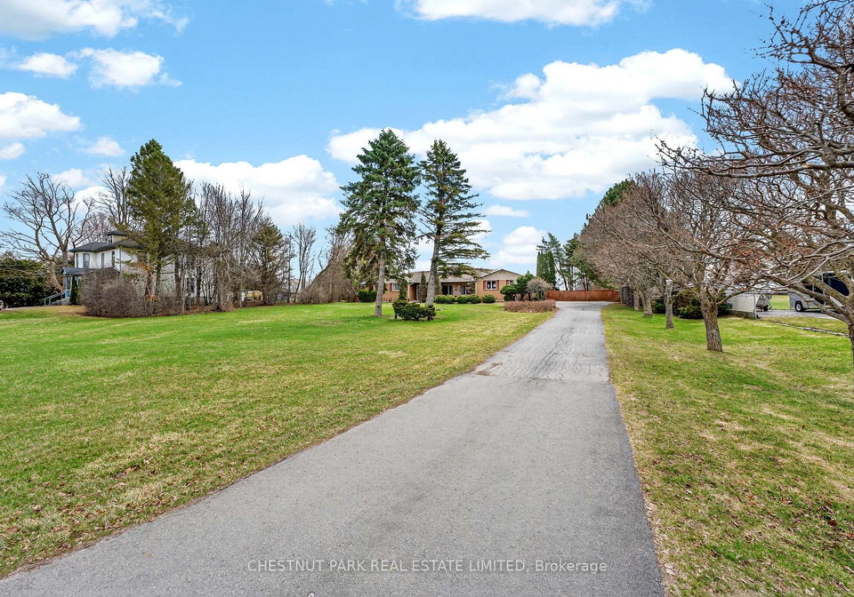 729-county-road-3-prince-edward-county-ontario-x13036750