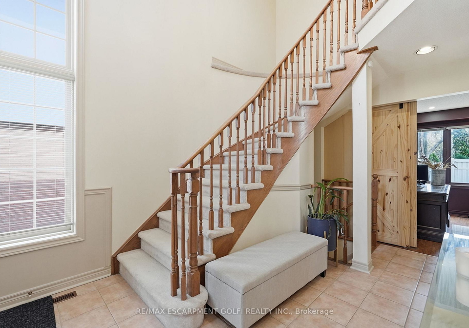 113-meadowlands-boulevard-hamilton-ontario-x13036848