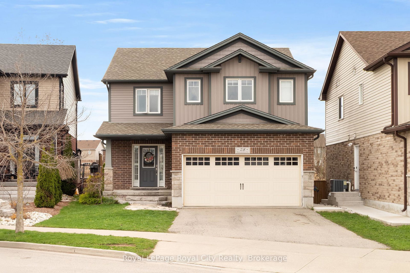 28-newcastle-court-kitchener-ontario-x13036958