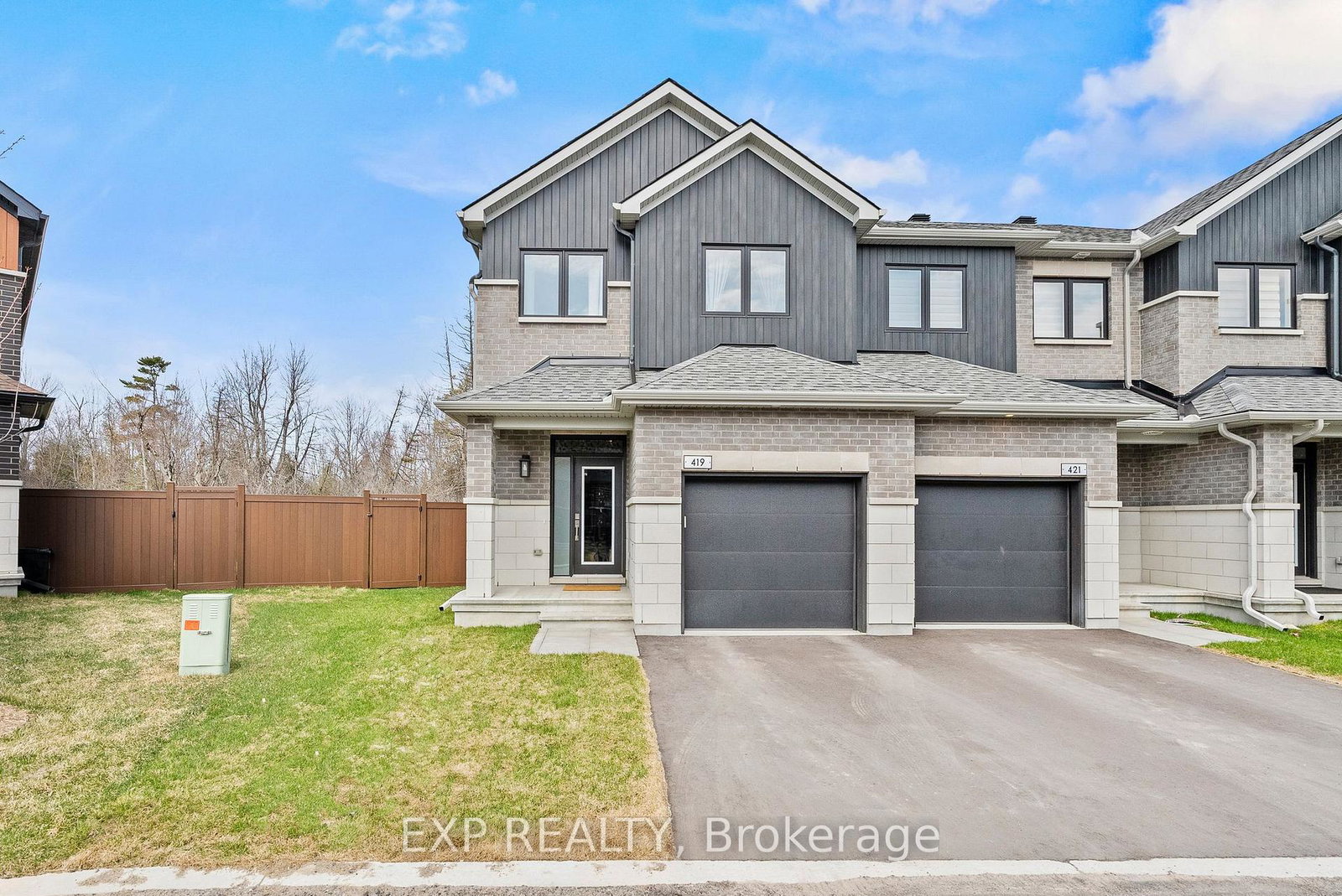 419-clubtail-private-ottawa-ontario-x13037010