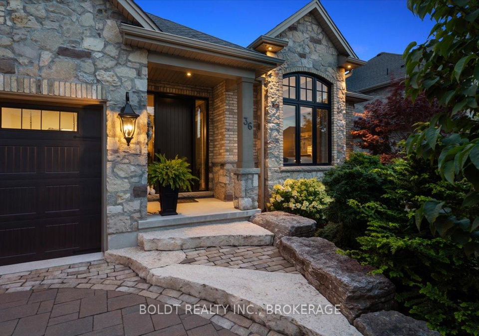 36-philmori-boulevard-pelham-ontario-x13037012