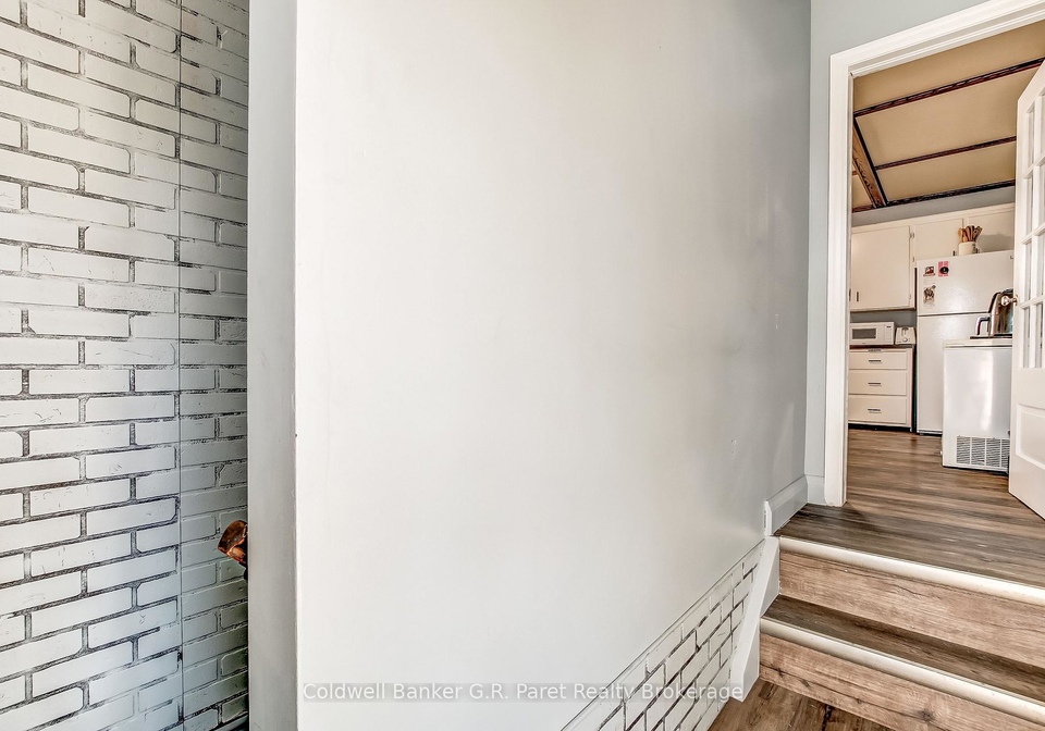 2-joseph-street-tillsonburg-ontario-x13037018