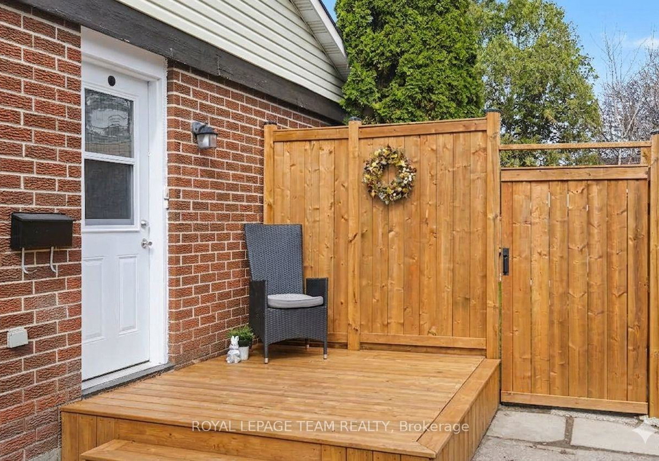 23-spearman-lane-kanata-ontario-x13037234
