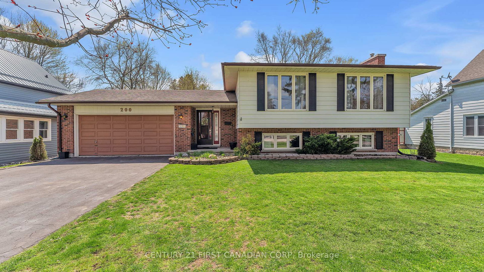 200-margaret-street-duttondunwich-ontario-x13037324