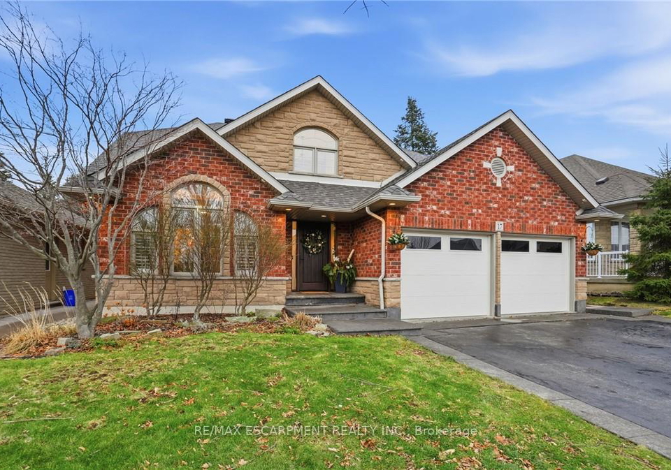 17-krieghoff-drive-hamilton-ontario-x13037354
