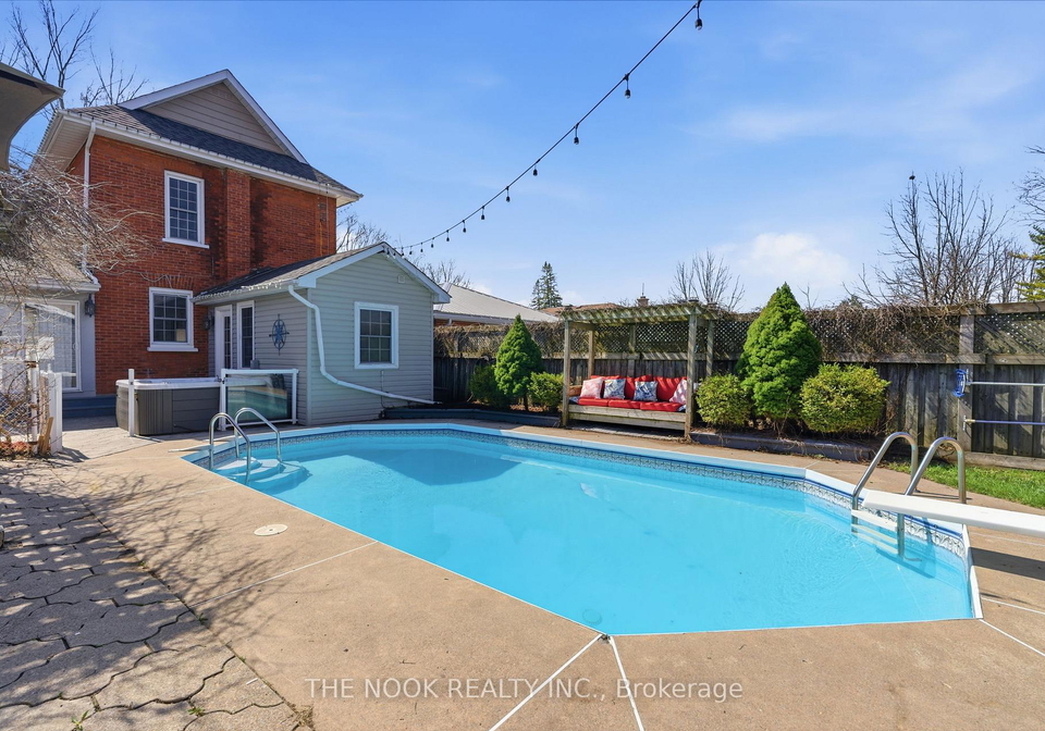264-bennet-street-peterborough-ontario-x13037384