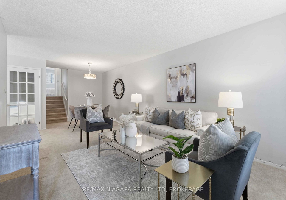 6156-wildrose-crescent-niagara-falls-ontario-x13037430