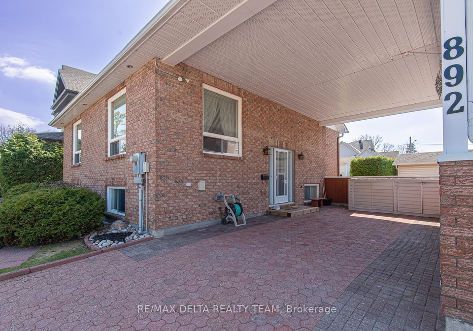892-beauchamp-avenue-ottawa-ontario-x13037522